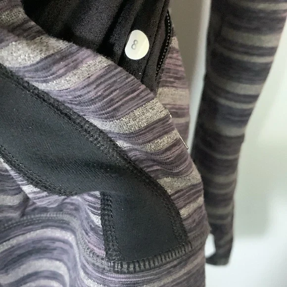 LULULEMON SCUBA HOODIE - Picture 7 of 7